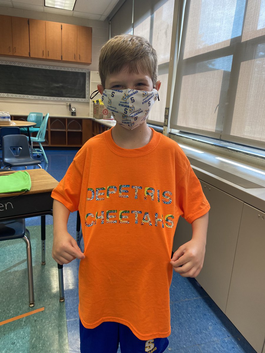 Mrs_DePetris's tweet photo. The DePetris Cheetahs are ready for Field Day! https://t.co/ltHMHEPFUv