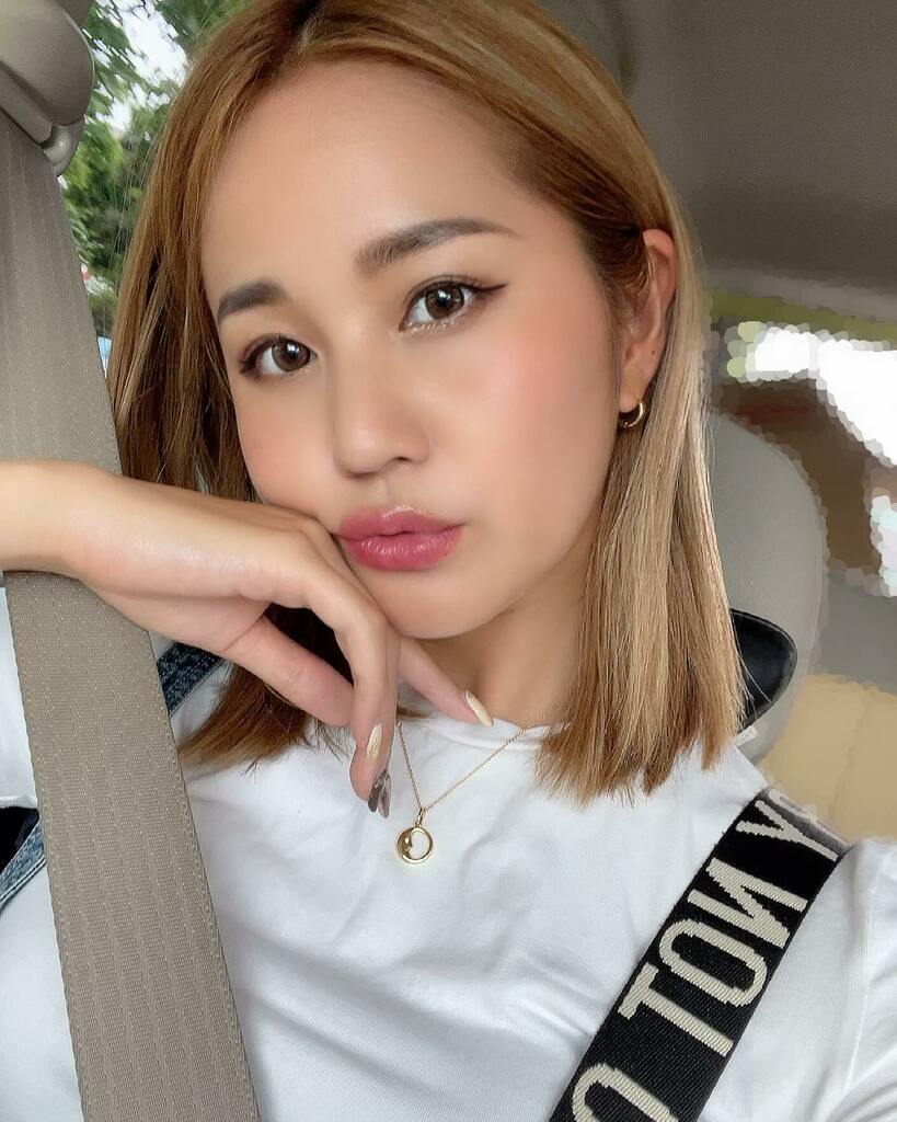 lory_1228's tweet photo. わぁお！気づけば１ヶ月以上
フィード投稿してなかった🥺🙏

こんなマイペース更新だけど
フォローしてくれてるみなさん
本当にありがとうございます🥺❣️すき

また更新頻度あげてきます🙋🏼‍♀️🍓

#selfie https://t.co/cWWLkjjPy2 https://t.co/KFUYyP0lnn