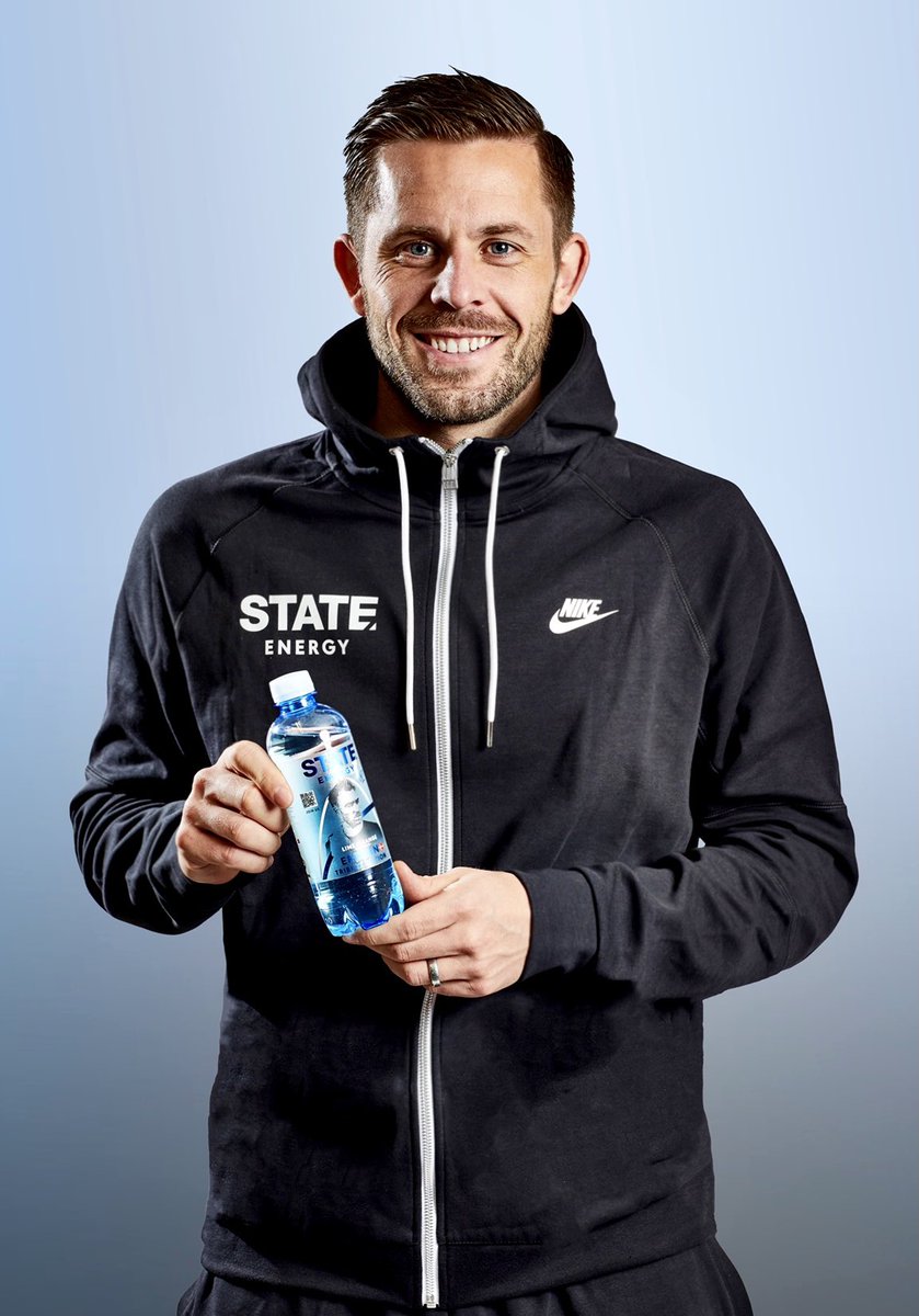 STATE (@statedrinks) on Twitter photo Welcome Gylfi Sigurdsson!🇮🇸🙌🏻 The icelandic sports icon and superstar joins STATE for the next 4,5 years!
<a href="/ChrisEriksen8/">Christian Eriksen</a> <a href="/CaroWozniacki/">Caroline Wozniacki</a> Welcome Gylfi Sigurdsson!🇮🇸🙌🏻 The icelandic sports icon and superstar joins STATE for the next 4,5 years!
<a href="/ChrisEriksen8/">Christian Eriksen</a> <a href="/CaroWozniacki/">Caroline Wozniacki</a>