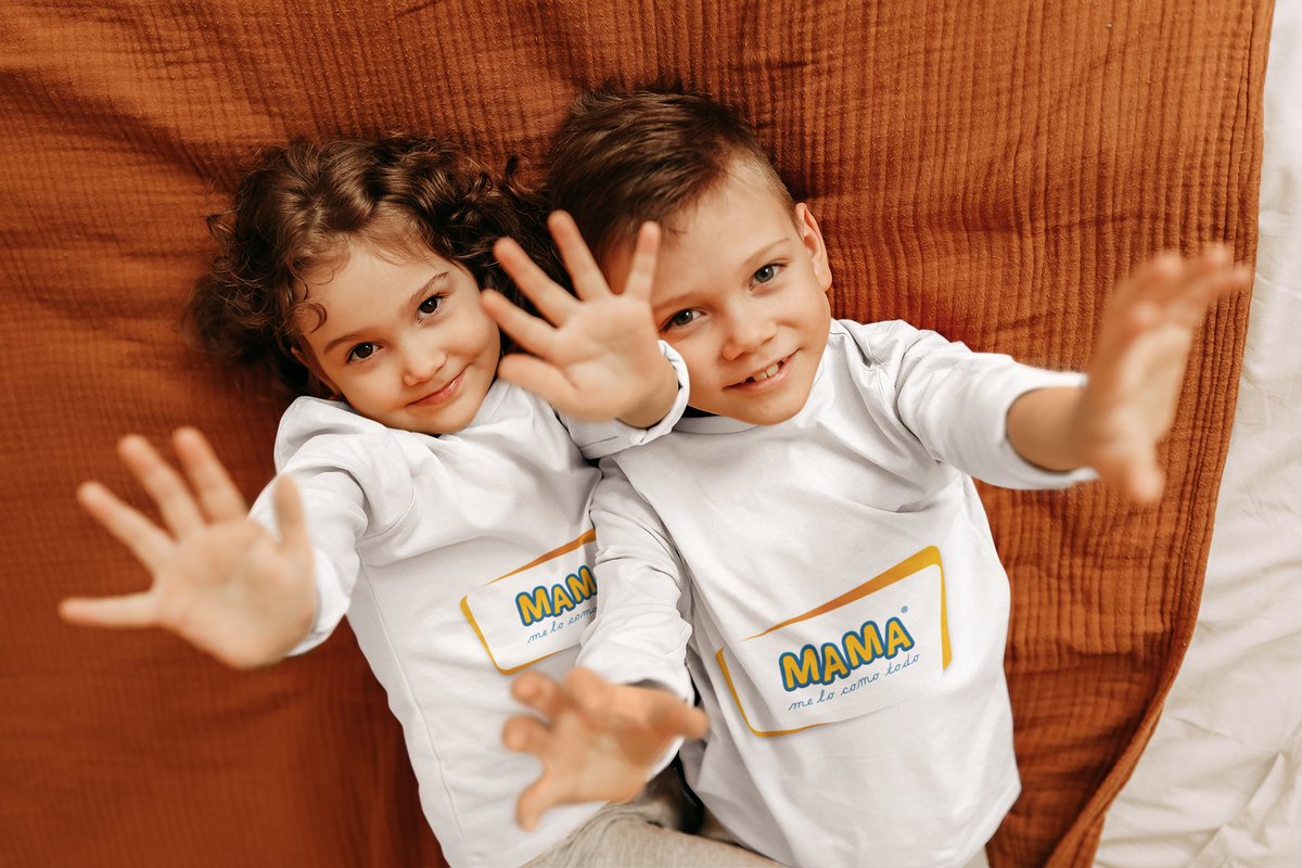 Mamamelocomotodo tweet media