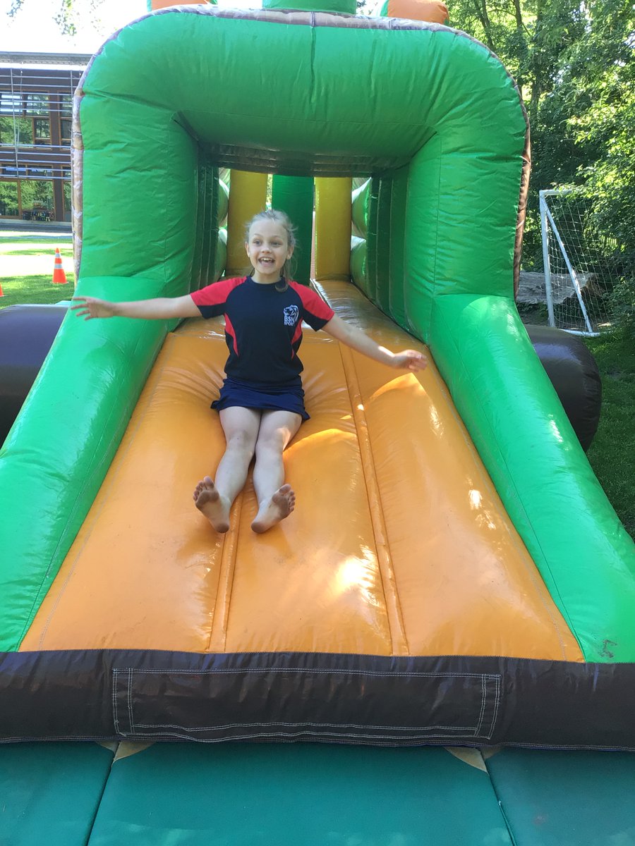 BSNJSV's tweet image. #JSVY3 bouncing into the half term!