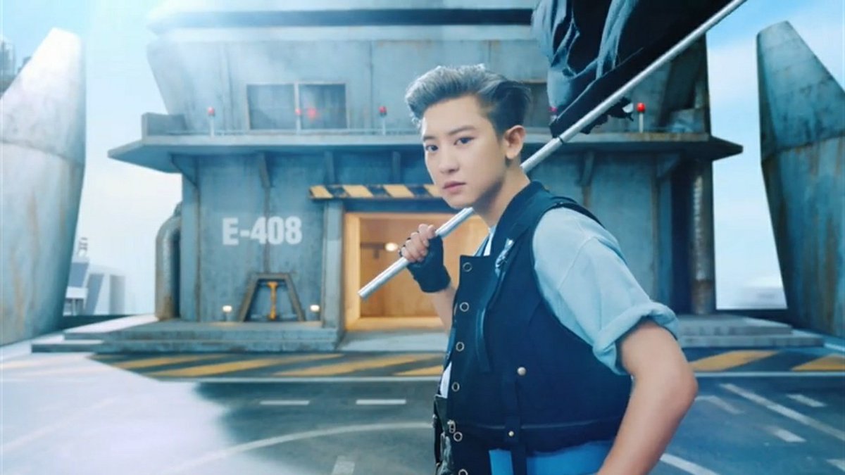 chanyeol pics tweet media