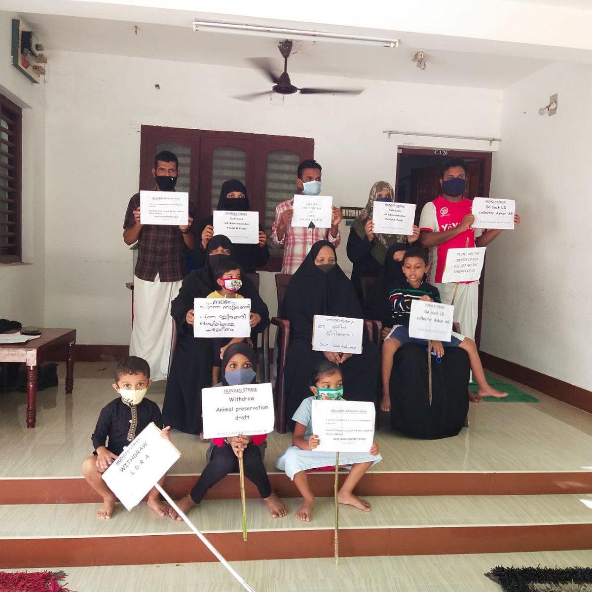 InLakshadweep's tweet photo. Hunger strike
#SaveLakshadweep
#recalltheadministrator
#insolidaritywithlakshadweep https://t.co/HMdca6RFYl