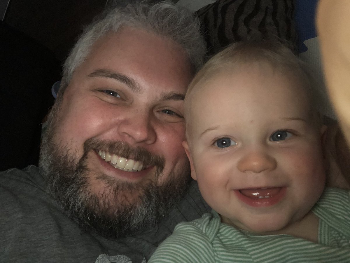 Andrew Perry tweet media