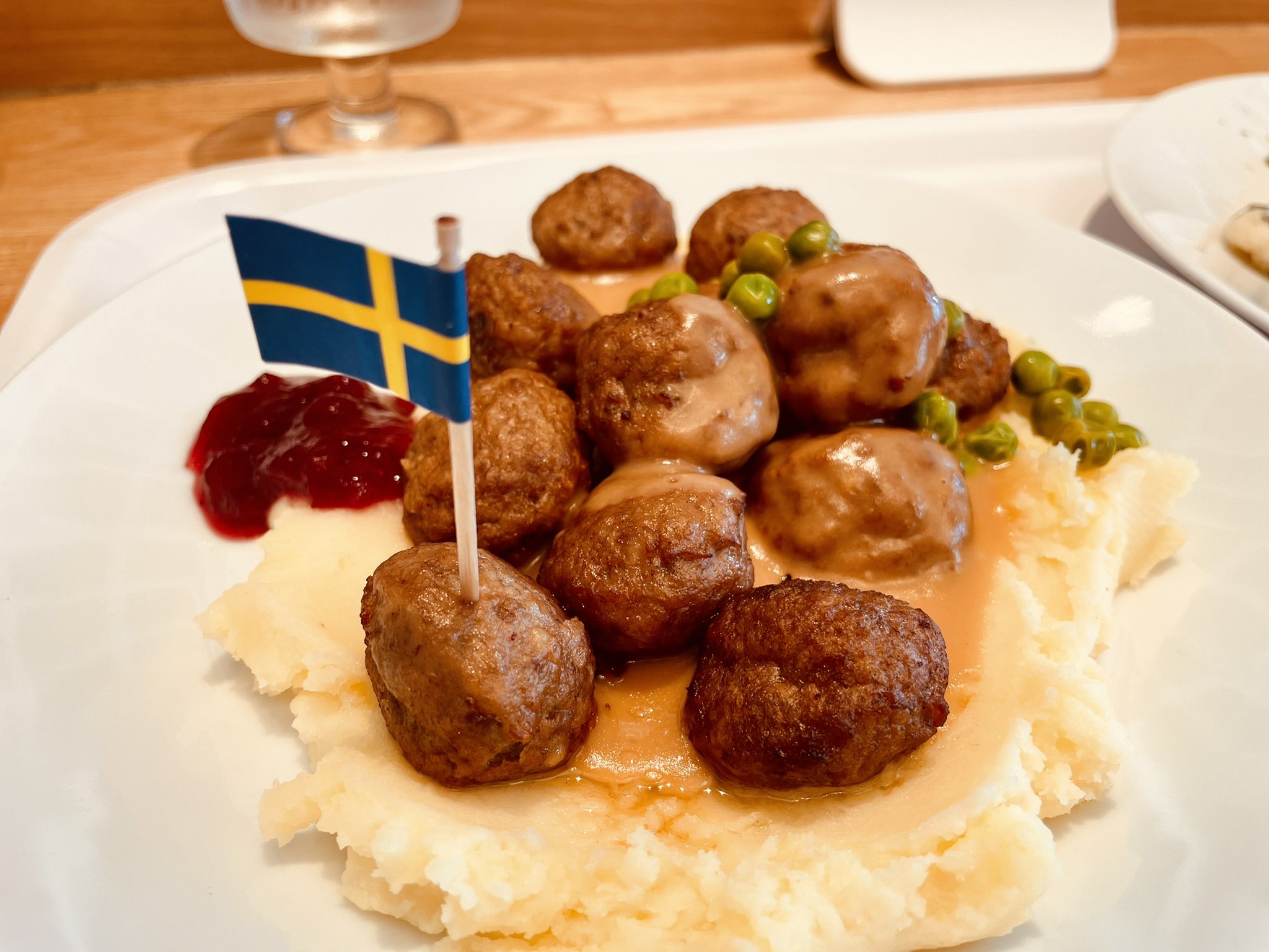 高瀬さやか イケアのスウェーデン料理美味しかったです スウェーデンミートボール サーモンフィレ Ikea イケア イケアレストラン T Co Y5diqs5y8d Twitter