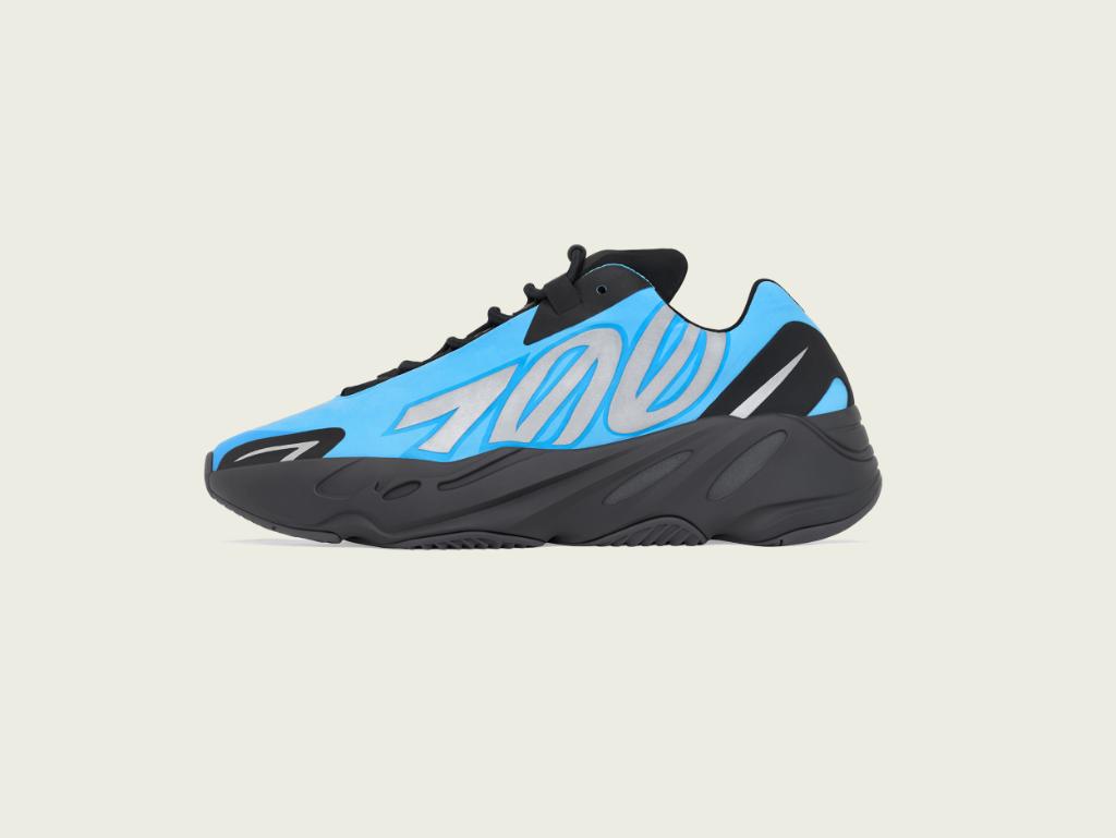 Desaparecido Labe Empleador Foot Locker on Twitter: "#ADIDAS YEEZY BOOST 700 MNVN BRIGHT CYAN IS NOW  AVAILABLE IN MENS &amp; KIDS SIZES. SHOP: https://t.co/lKSSoncejh  https://t.co/lX2xPaRC4k" / Twitter