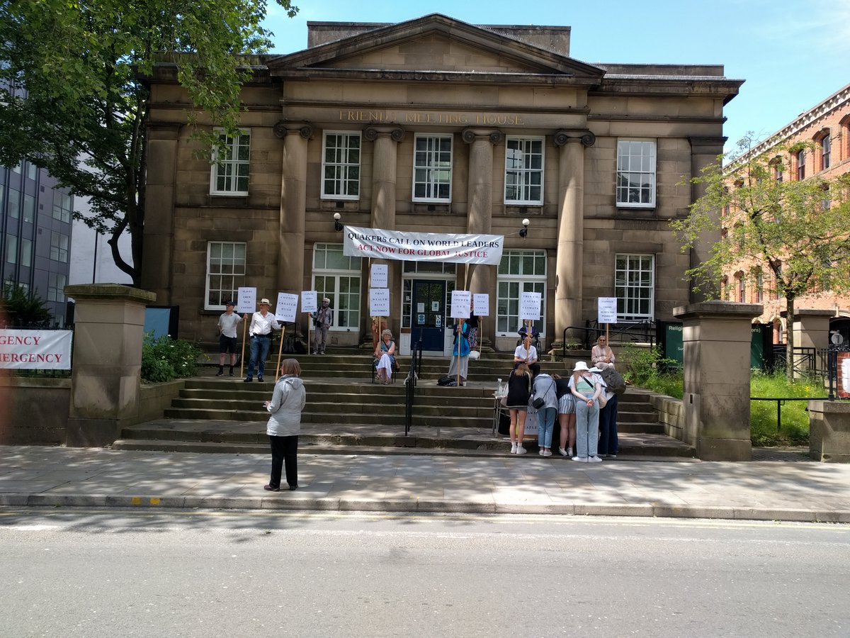 Here we were! Not too late to write to the PM either
christianaid.org.uk/get-involved/c…