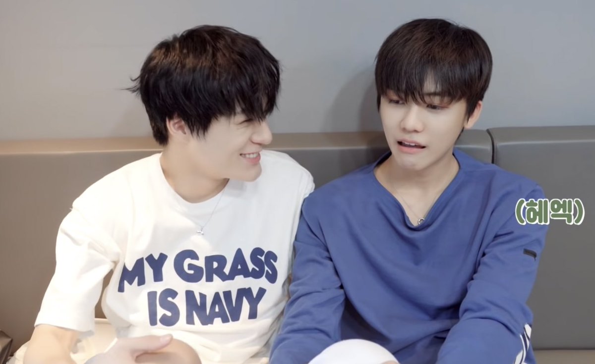 TheJay___'s tweet image. ที่กว้างแค่ไหนก็นั่งเบียด    #nomin