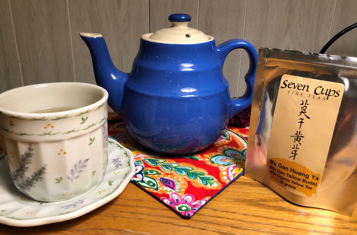RebeccasTeaCozy's tweet photo. #Whatsinthecup? Mo Gan Huang Ya (Yellow Buds) Tea sold by @sevencups. This yellow #tea was a delightful, refreshingly light way to start the morning off right!

#ilovetea #tealover #cafe #tearoom https://t.co/NnY7XEU3hz