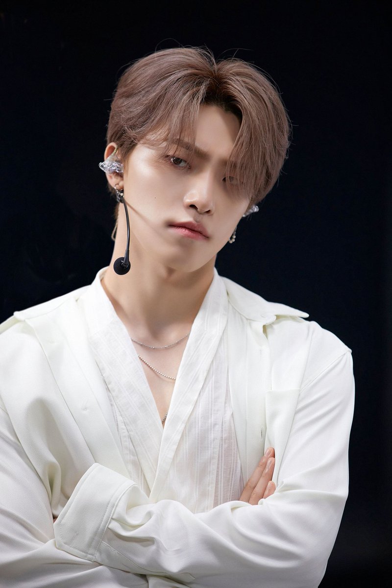 SOUHITINA's tweet photo. @pledis_17 WEVERSE POST | SEVENTEEN See Us Unite for Change Behind Sketch (7) #DINO 

#SEVENTEEN #세븐틴 @pledis_17 https://t.co/ubxjPwTFQn