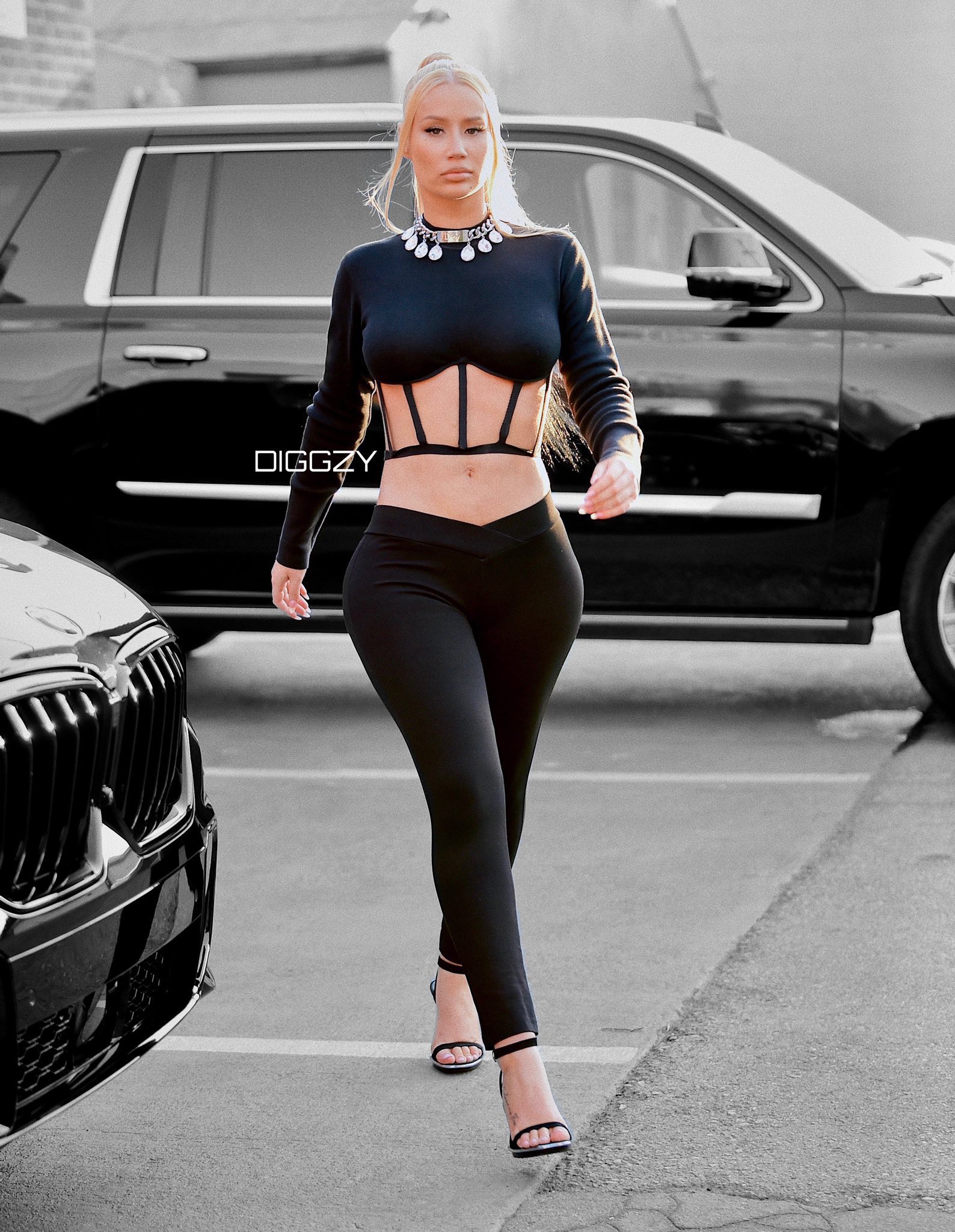 Happy birthday to the icon herself, iggy azalea 