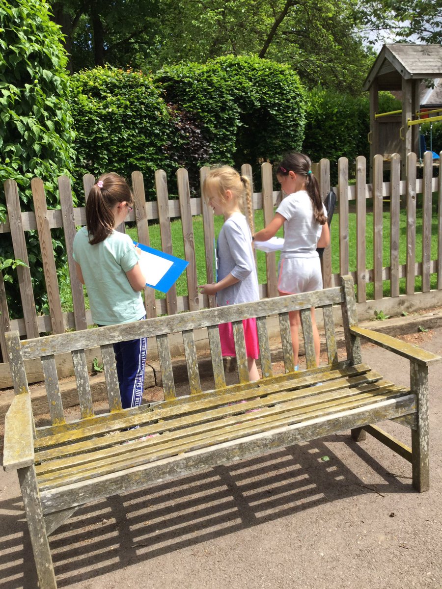 CarrdusYear3's tweet photo. Who can spot the different types of lines in Year 3? Vertical, horizontal, diagonal, parallel and perpendicular! #carrdusschool @CarrdusYear3 https://t.co/AxoqhVew8F