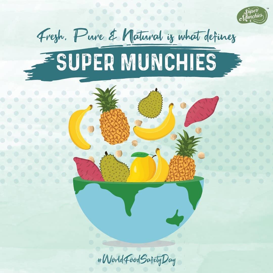 Supermunchies2's tweet photo. #WorldFoodSafetyDay is to increase awareness for a safe and healthy world in future. Team SuperMunchies makes sure that our chips are prepared from actual fruits and vegetables with all natural techniques.
.
.
.
#SuperMunchies #worldfoodsafetyday2021 #healthyfood #healthsnack https://t.co/bVRch9AlXu