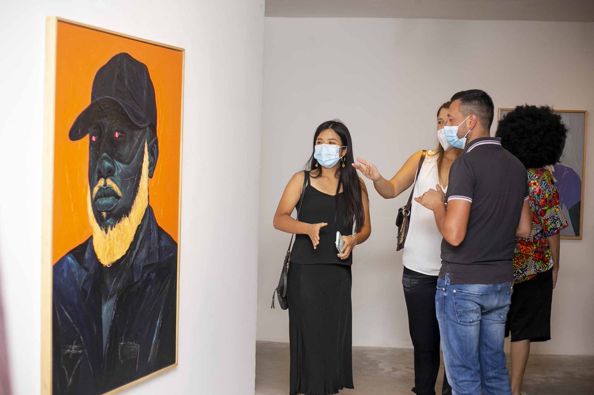 ghanashub's tweet photo. ‘Ghanatta Strong’

First solo exhibition by Annan Affotey ( AnnanArt ) presented by Gallery 1957 . Annan is a Ghanaian portrait artist and Ghanatta College Alumina.

For the artist’s solo exhibition at Gallery I Space in Accra, Ghana titled ‘Ghanatta Strong’, he reveals the https://t.co/Pfhbiosblc
