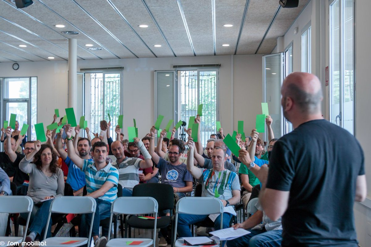 Bon dilluns! Aquest dissabte (12 de juny) celebrarem l'assemblea general 2021 i serà en format virtual. Si vols participar-hi cal que t'hi inscriguis per tal que et fem arribar la documentació a temps! #sommobilitat2021

🙋🙋‍♂️Inscriu-te aquí: sommobilitat.coop/assemblea/insc…