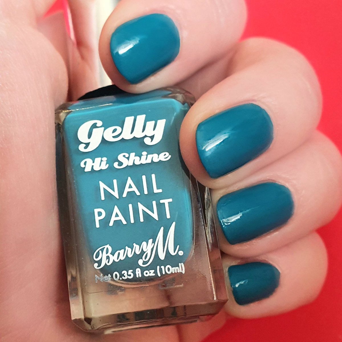 Loving this colour for the summer! #barrymcosmetics #makeup #nails