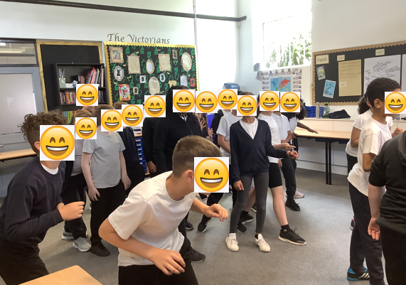 HeathfieldPNS's tweet photo. Jaguars have been very lucky this morning, spending the morning with @Marthatoogood @RSC_Education getting immersed into the Tempest to start off our Shakespeare fortnight! #sr #y56 #drama #enrichment https://t.co/HyhGpCKAXt
