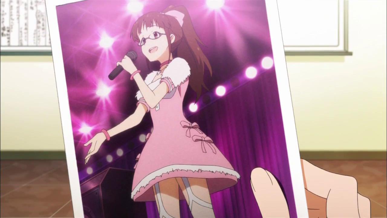 菖蒲p92 字書きデビュー ミリシタの髪型変更が話題になっている今 アイマスシリーズ屈指のアナザー髪型 の多さを誇る秋月律子が 一体どの髪型で来るのか 楽しみすぎて胸が膨らみます ミリシタ ミリシタ生配信 Imas Ml 秋月律子 T Co