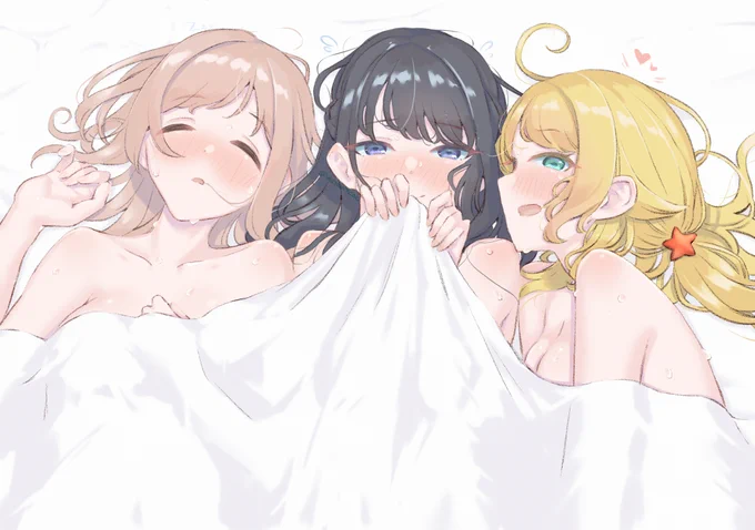 いつもファボとかRT、コメントありがとうございます!!
フォローしてくれた方もありがとうございます。
差分というか点灯ver.置いときます。 