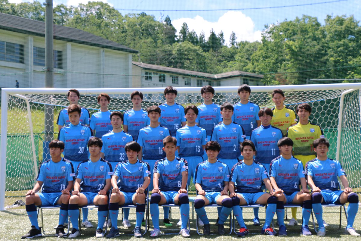 تويتر 新潟経営大学サッカー部 على تويتر 21年 選手紹介 藤田航大1年 187cm80kg Gk 出身チーム 川崎フロンターレu18 将来の夢 日本代表のgk 好きなサッカー選手 東口順昭 尊敬する人 東口順昭 座右の銘 習慣は第二の天性なり 注目して