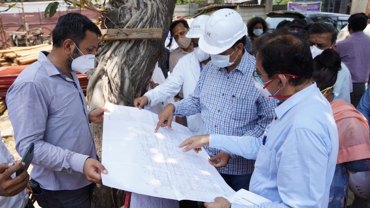 SatyendarJain's tweet photo. Delhi government is remodelling its healthcare infrastructure with state-of-the-art technologies. 
 
In this series, a new hospital building is being constructed at Sanjay Gandhi Memorial Hospital by the Delhi government. This will add 350+ beds to Delhi's healthcare system. https://t.co/IVyVSalDKE
