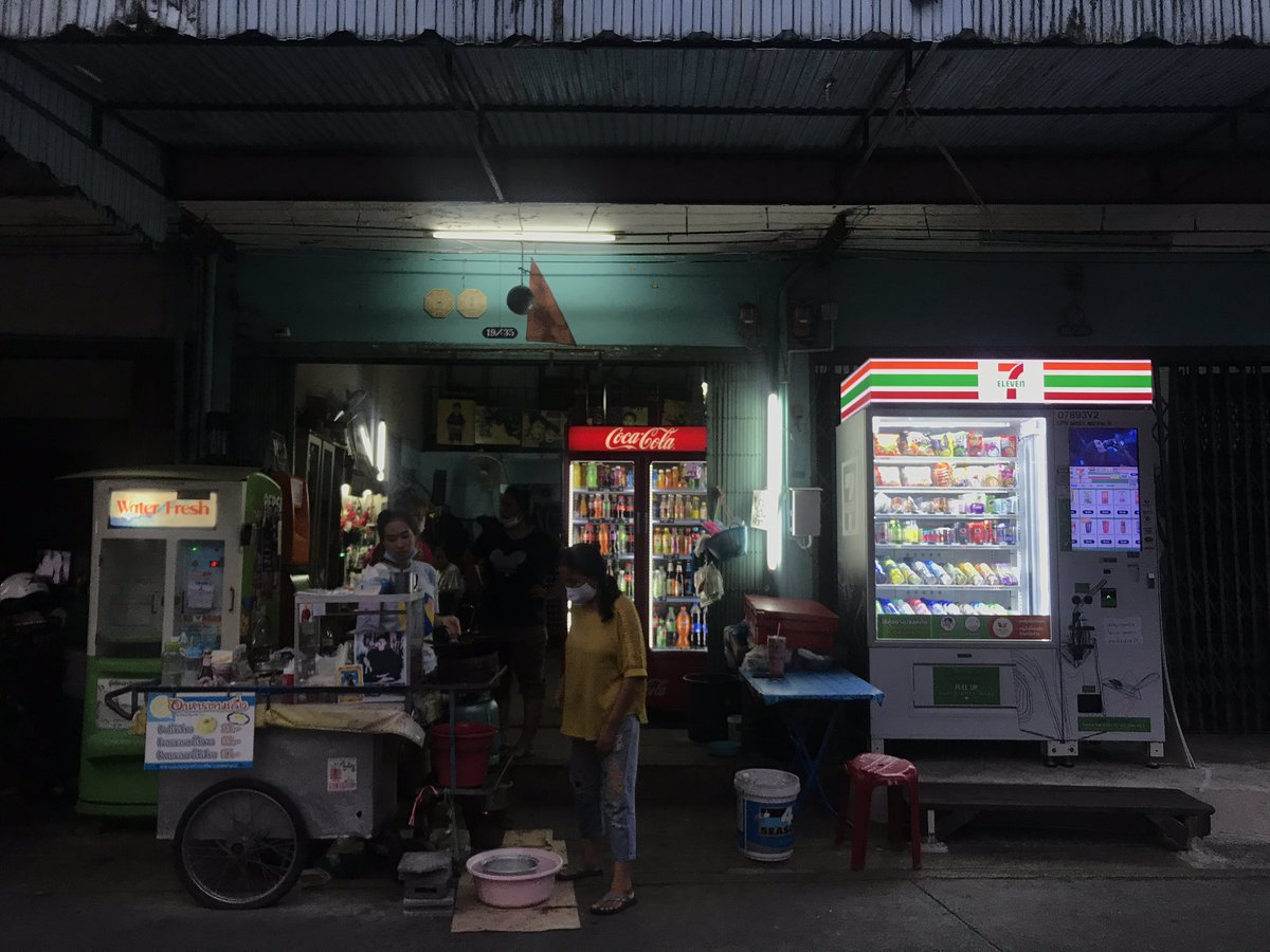 kbaeiim's tweet image. นายทุนผูกขาดมันเหี้ยตรงนี้