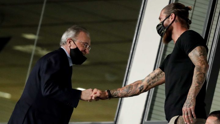 ABC | Keputusan Telah Di Buat Florentino Perez Dan Real Madrid

• Perez Ingin Berbicara Dengan Ramos Untuk Mengatur Pesta Perpisahan Yg Cocok Utk Sergio Di Bulan Juni.

• Ide Real Madrid Adalah Agar Ramos Berpose Foto Dengan 22 Trophy Gelar Miliknya