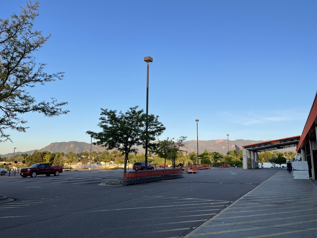 Another beautiful Monday at The Home Depot! Go #Mighty1504 !