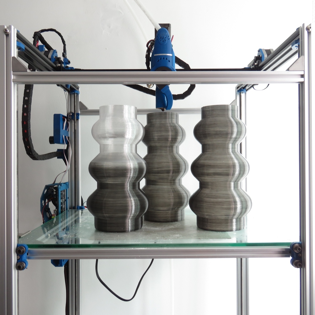 🌻Flowerpot (Vase timelapse🕑)
---
General Purpose Polystyrene (GPPS)
Brittle, rigid, transparent, low shrinkage, low cost, excellent X-ray resistance, free from odour and taste, easy to print.
---
The Lily extruder allows makers to create cheaper and sustainable♻️