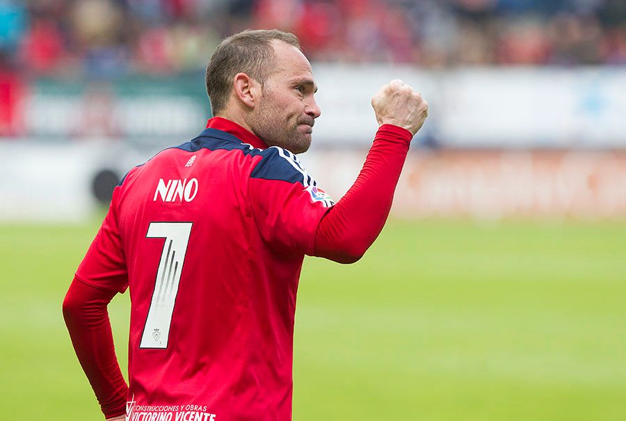 Osasuna's tweet photo. ❤️ Orgullosos de que hayas formado parte de nuestra historia centenaria. 

¡Gracias por tu fútbol y por ser un ejemplo, Nino! Eskerrik asko! 👏

#Le7endaEterna https://t.co/cZp6PT0Hsy