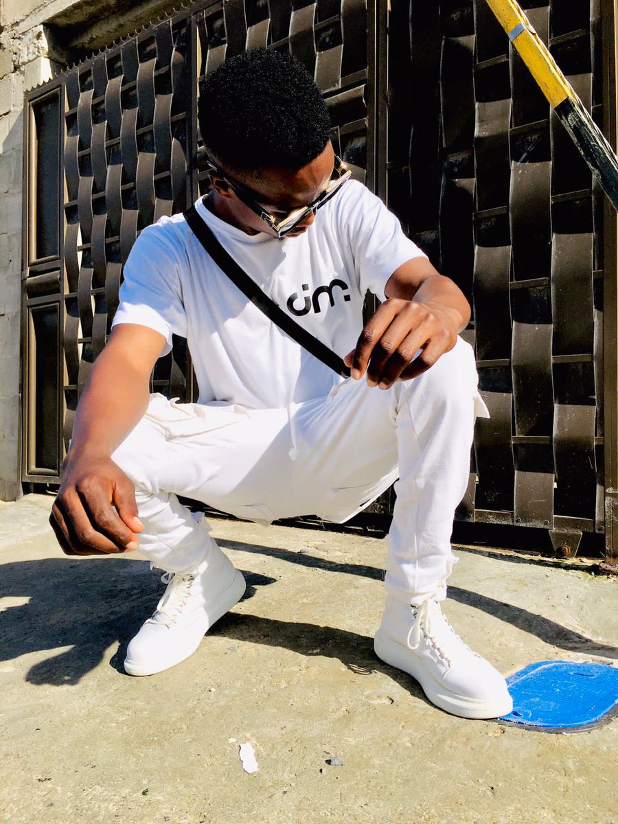 DilwarMusiq's tweet photo. Drip on 100%💧🔥🔥 https://t.co/vJCX1zGD1E
