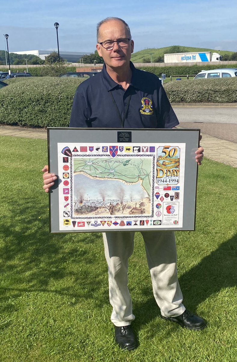 This weekend, we were joined by WWII veterans from Preston for the opening of the @britishmemorial. They kindly presented our chairman, Ian Parsons, with this wonderful picture. #DDay77