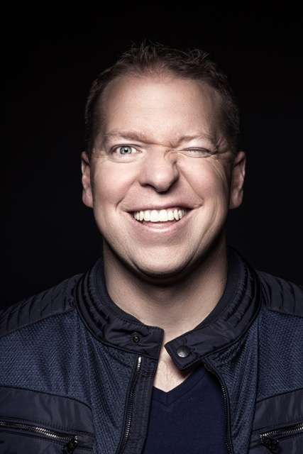 HeliumComedy's tweet photo. #ThisWeekatHelium: More #PhillyPhunniest, tonight with @joshgondelman, live album recording with @Vinnie_Brand, + @garyowencomedy this weekend. Grab tickets: https://t.co/CpyEWruyQ7 https://t.co/uOTzbVbgeX