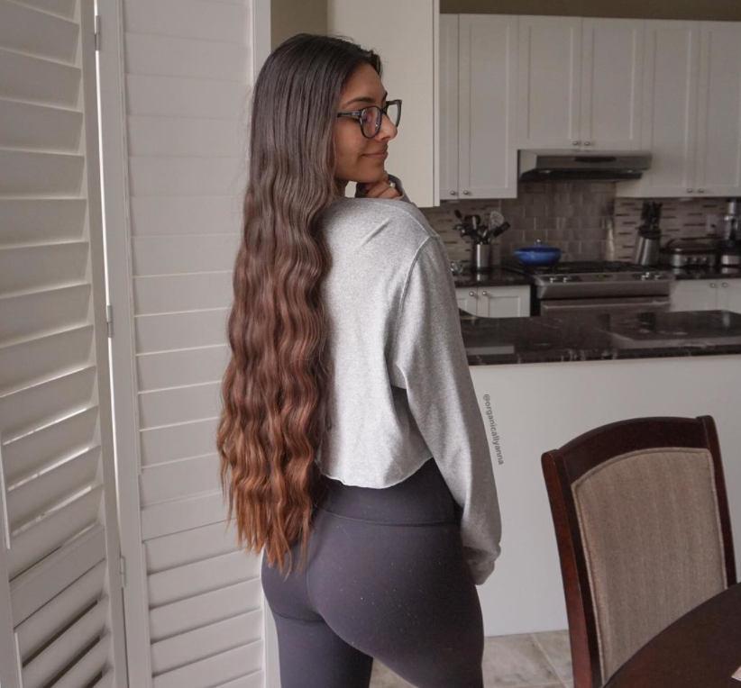 BangstyleTweets's tweet photo. #Braiding your #hair and leaving the #braids in for an extended amount of time is such a great and versatile way to obtain #heatless #waves and heatless #curls for all hair types. #bangstyle #beauty
CLICK HERE: https://t.co/HkuVNNvUQn https://t.co/hOyc8ECuy2