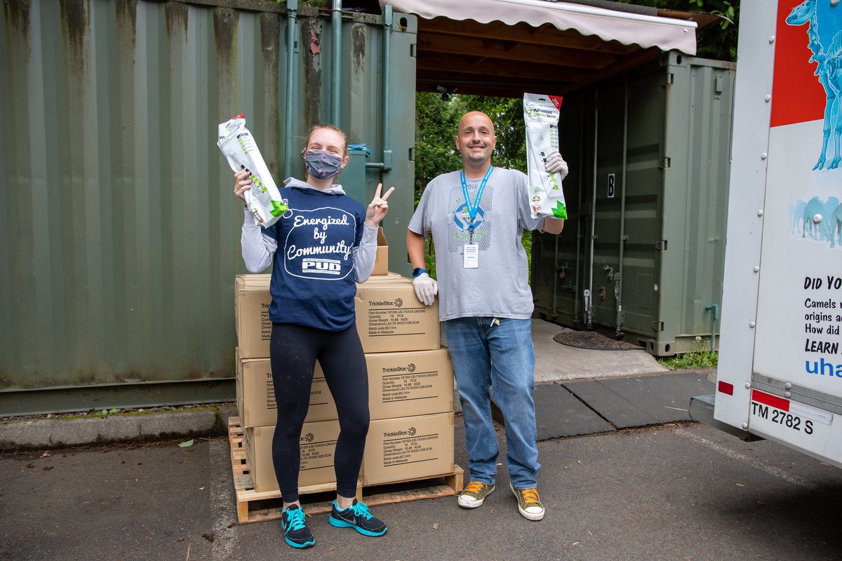 SnoPUD's tweet photo. #SnoPUD is proud to give back! In May, we donated over 1,000 advanced power strips to 14 local #FoodBanks to help our customers save energy. Thank you to the incredible volunteers at these facilities who show up again and again to help others. ๐ https://t.co/zcrCe351FH