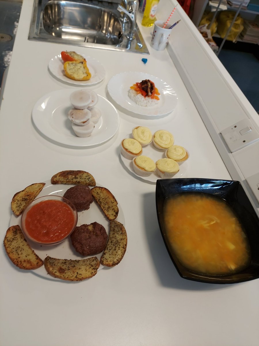 The s3s completed a ready steady cook for their last class today. 
They worked really hard creating a variety of different dishes. Thanks to Mr Ward and Mr McLean for coming in to judge. 
I've really loved working with these young people.
Bring on S4 for them 👨‍🍳👩‍🍳🍳