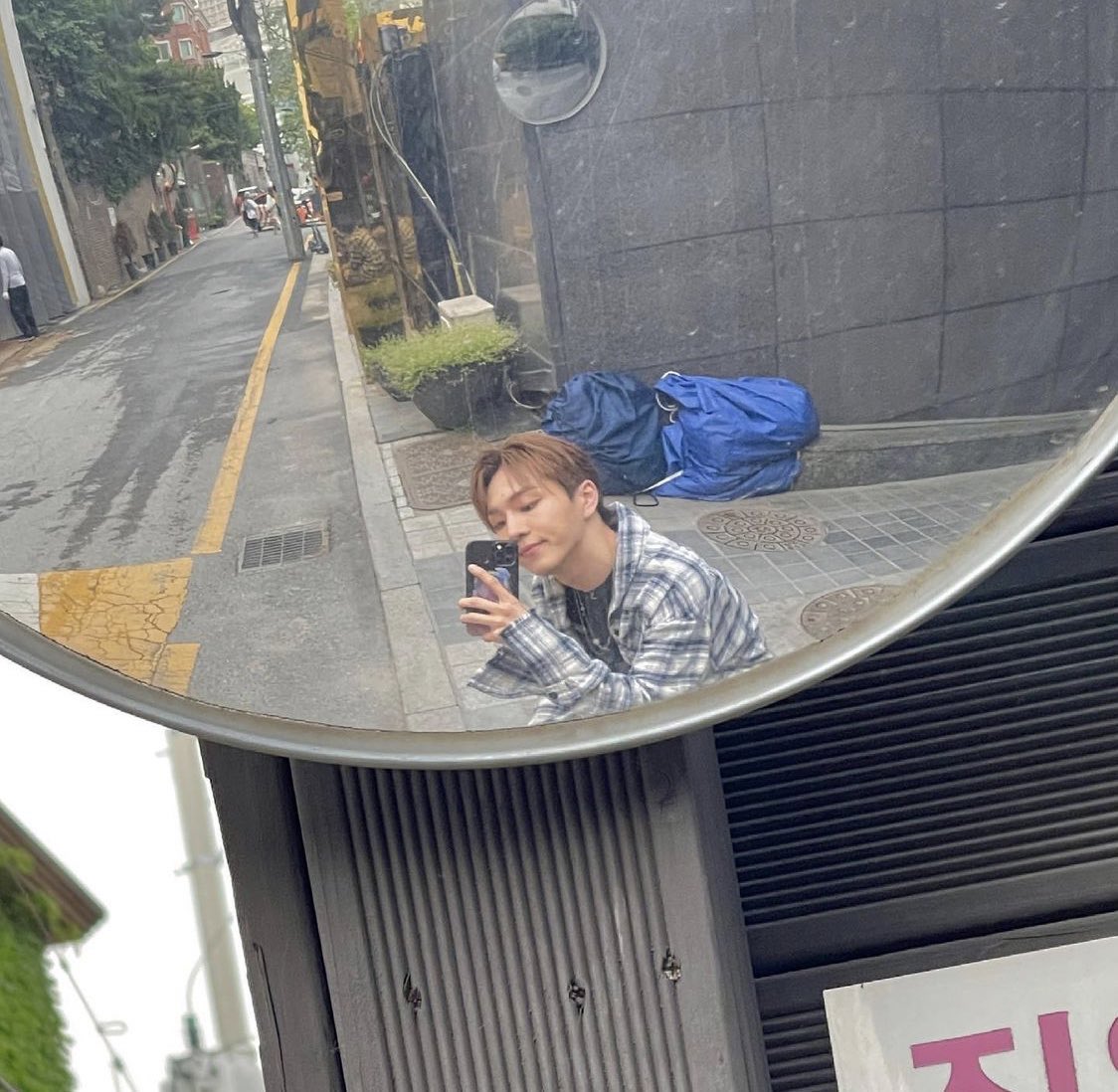 hourlyhyunggu's tweet photo. kino wrote a song for a.c.e! please support it and the rest of a.c.e’s album when it releases on june 23rd! ♡ @official_ACE7 https://t.co/Taaw8fO4Y5