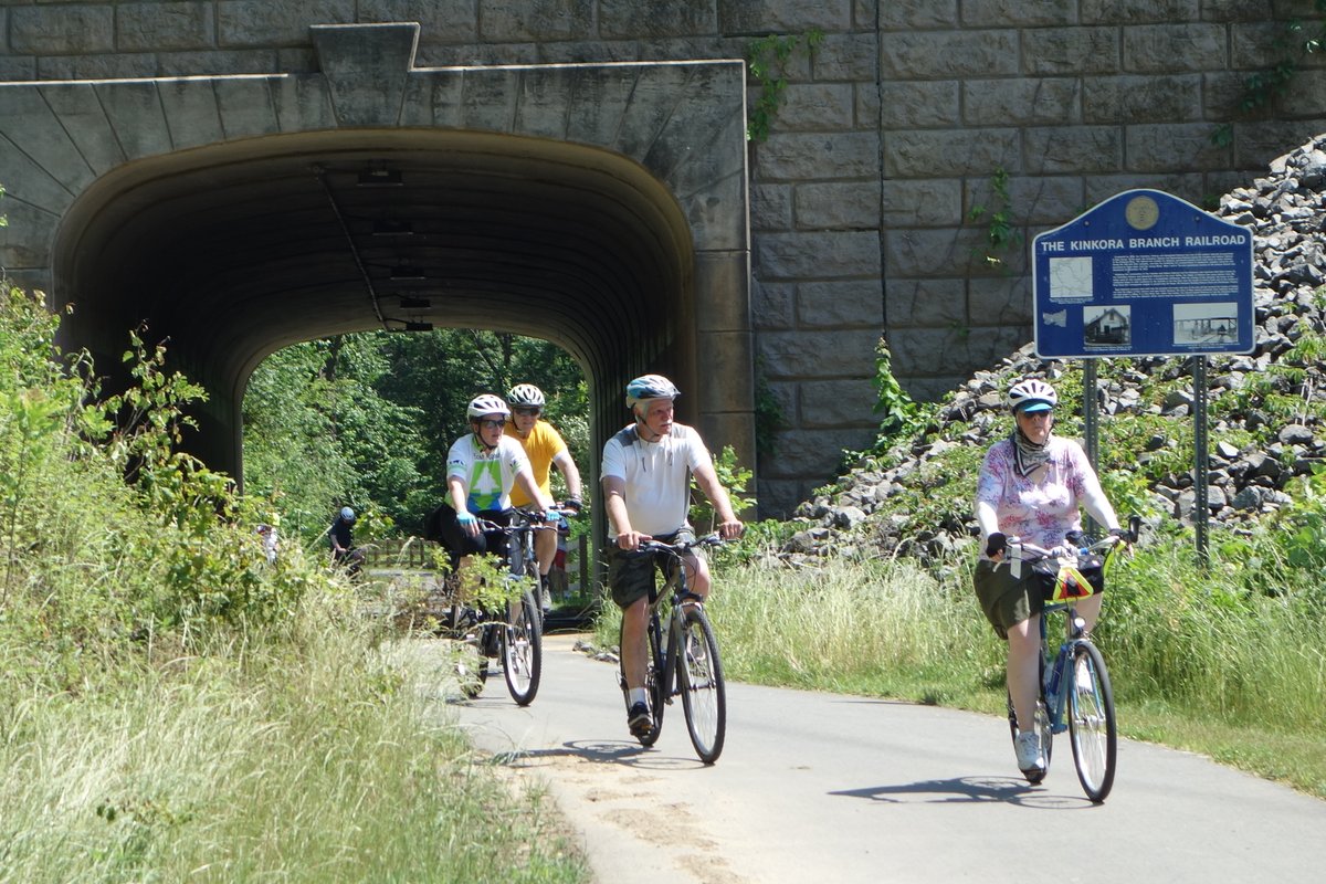 ECGreenway's tweet photo. How did you spend #NationalTrailsDay? Our Mid-Atlantic Manager Daniel Paschall explored the scenic new Delaware River Heritage Trail segment in Burlington County, NJ - aka the Route 130 Bypass Trail - with partners from @bcgp &amp; @circuittrails: https://t.co/FCPtnV67OR