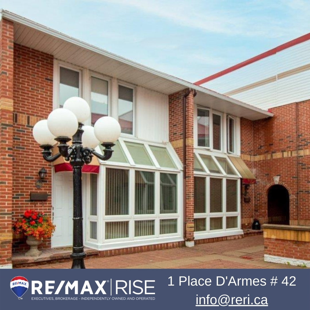 #NewListing! An affordable townhouse condo steps from all that downtown Kingston has to offer. Parking, storage, and pool access - everything you need!

ow.ly/EPyY50F4vZC

Contact us:
613-483-5444
info@reri.ca