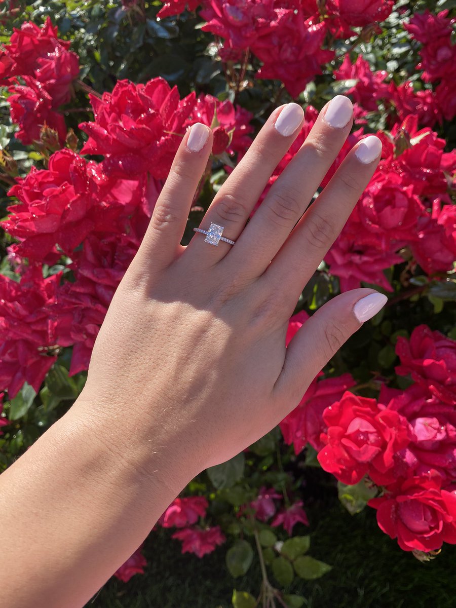 annabinkie's tweet photo. Future Mrs. Parker in the making 🤍💍 https://t.co/4QTKqHDQGI