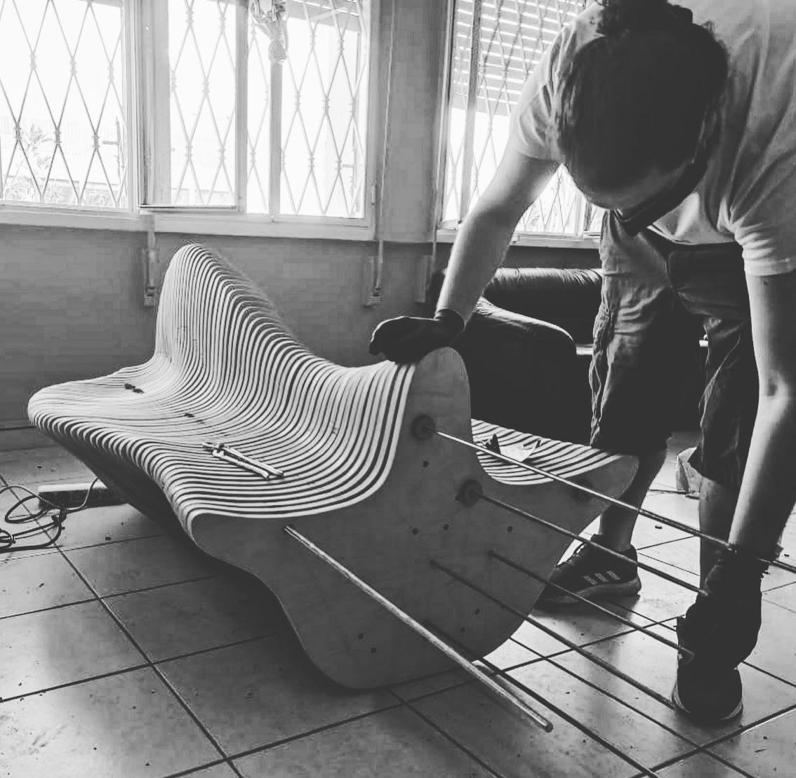 Συνεργασία με το <a href="/KETHEAGR/">KΕΘΕΑ</a> ΕΝ ΔΡΑΣΕΙ! 
Η συνεργασία ξεκίνησε με την παρακολούθηση μαθημάτων ξυλουργικής στη Θεραπευτική Κοινότητα του #ΚΕΘΕΑΕΝΔΡΑΣΕΙ και συνεχίστηκε με την κατασκευή ξύλινου επίπλου με τα μέλη του Κέντρου Υποδοχής Αποφυλακισμένων 😍🛠🪵
kethea-endrasi.gr/%CF%83%CF%85%C…