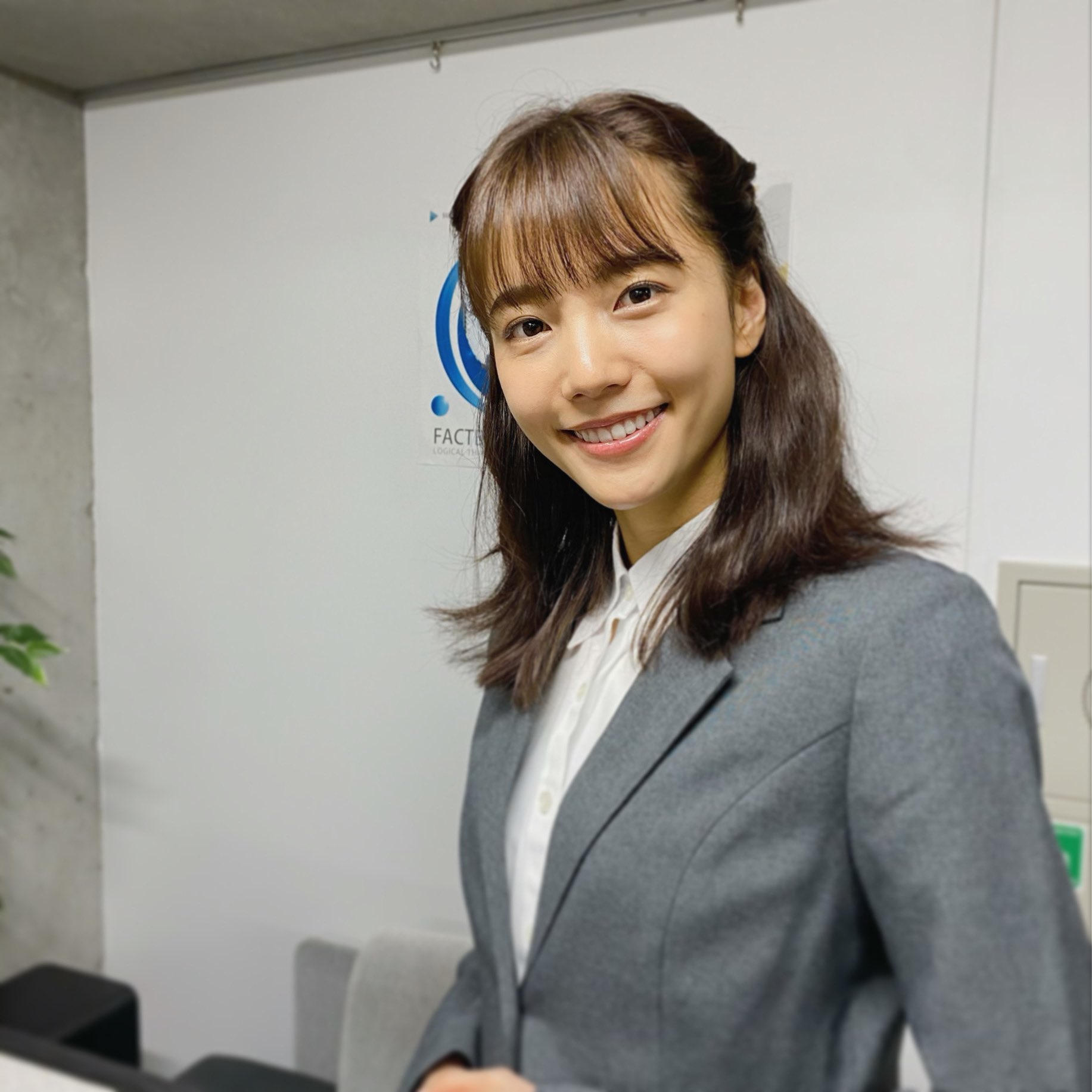 中川可菜  / X