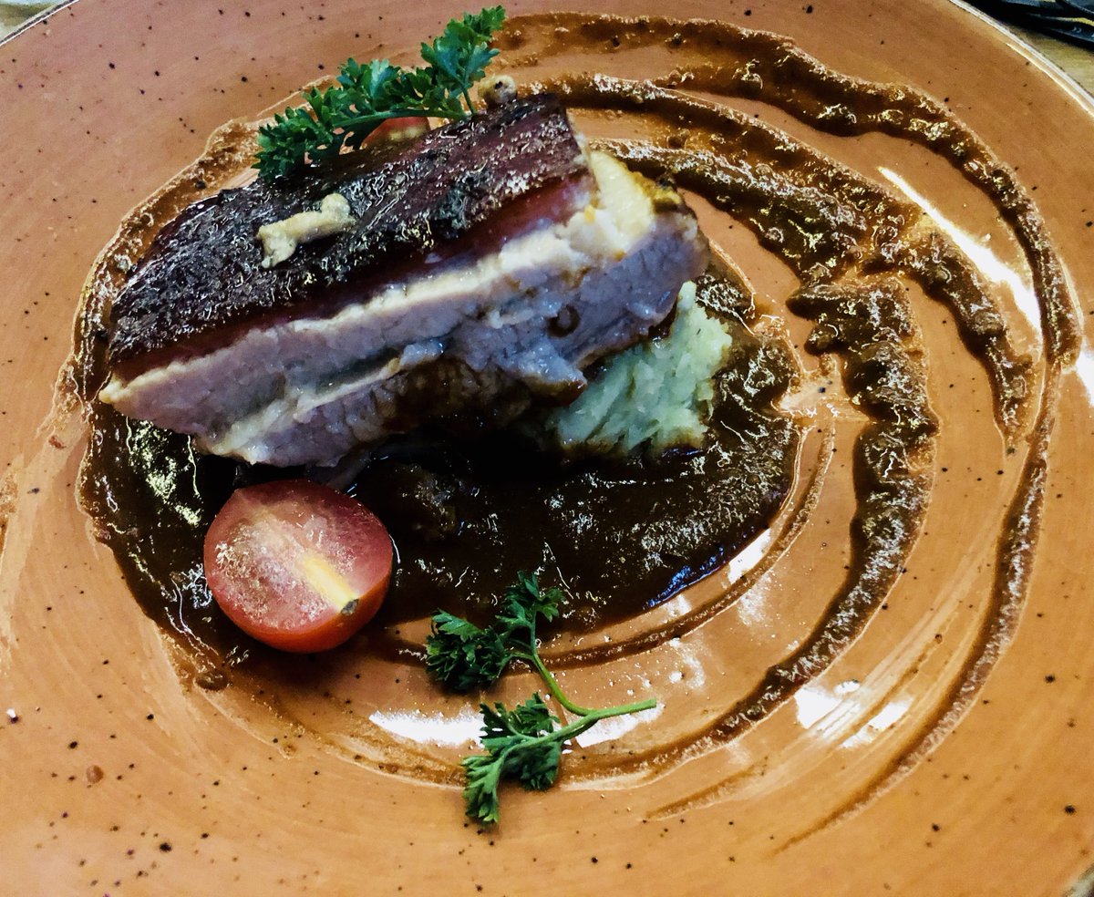 #MexicanGastronomyinSA - this week we feature Mexican chef Alam Méndez of the restaurant <a href="/pasillodehumo/">Pasillo de Humo</a> . In September 2018, Chef Alam Méndez visited SA in #CrossCulturalCollaboration for a Work Program that included Mexican food tastings, cooking classes &amp; interviews.