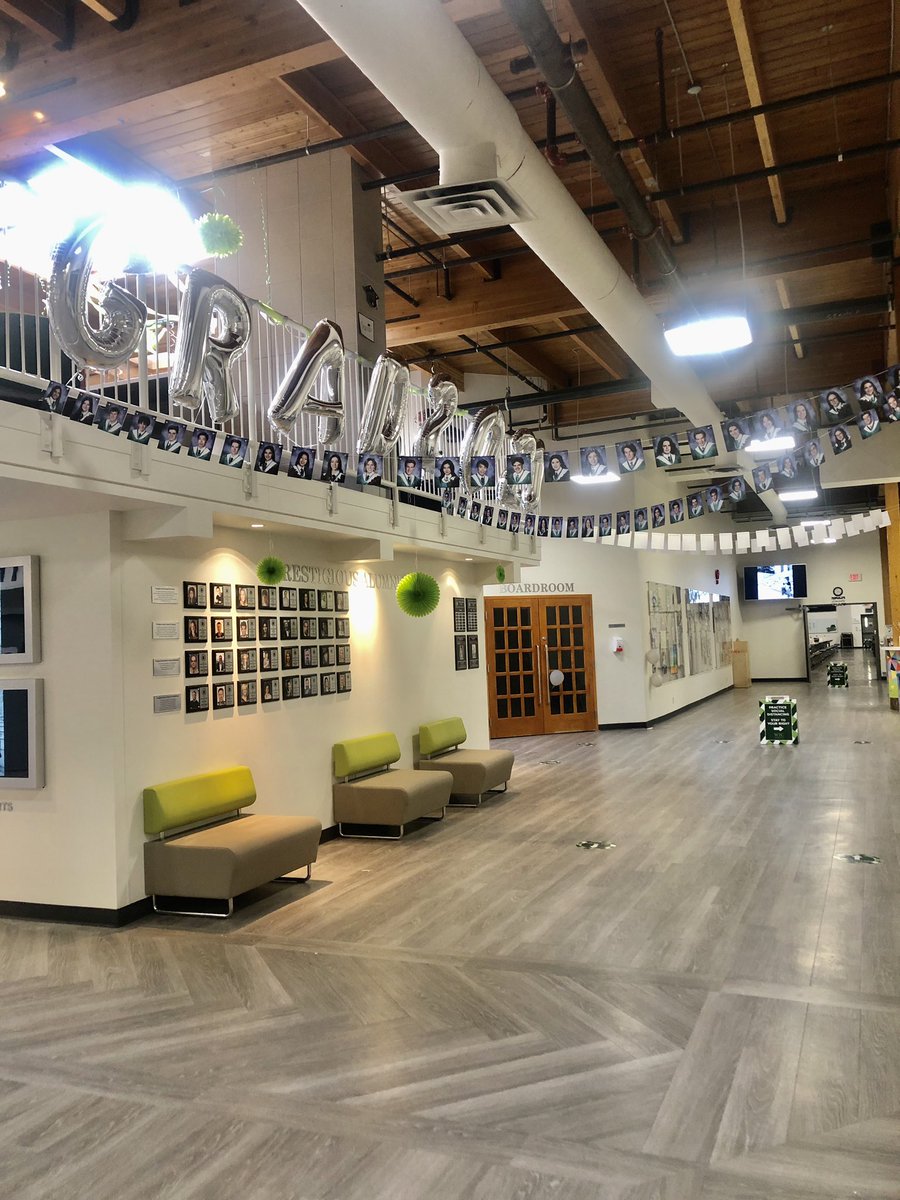 Kudos to the <a href="/WICYYC/">West Island College</a> Grad Class of 2021 for the beautiful decorations celebrating their last week of classes… Thank you for your leadership and understanding this year. I hope the connections and friends you’ve made here last a lifetime.