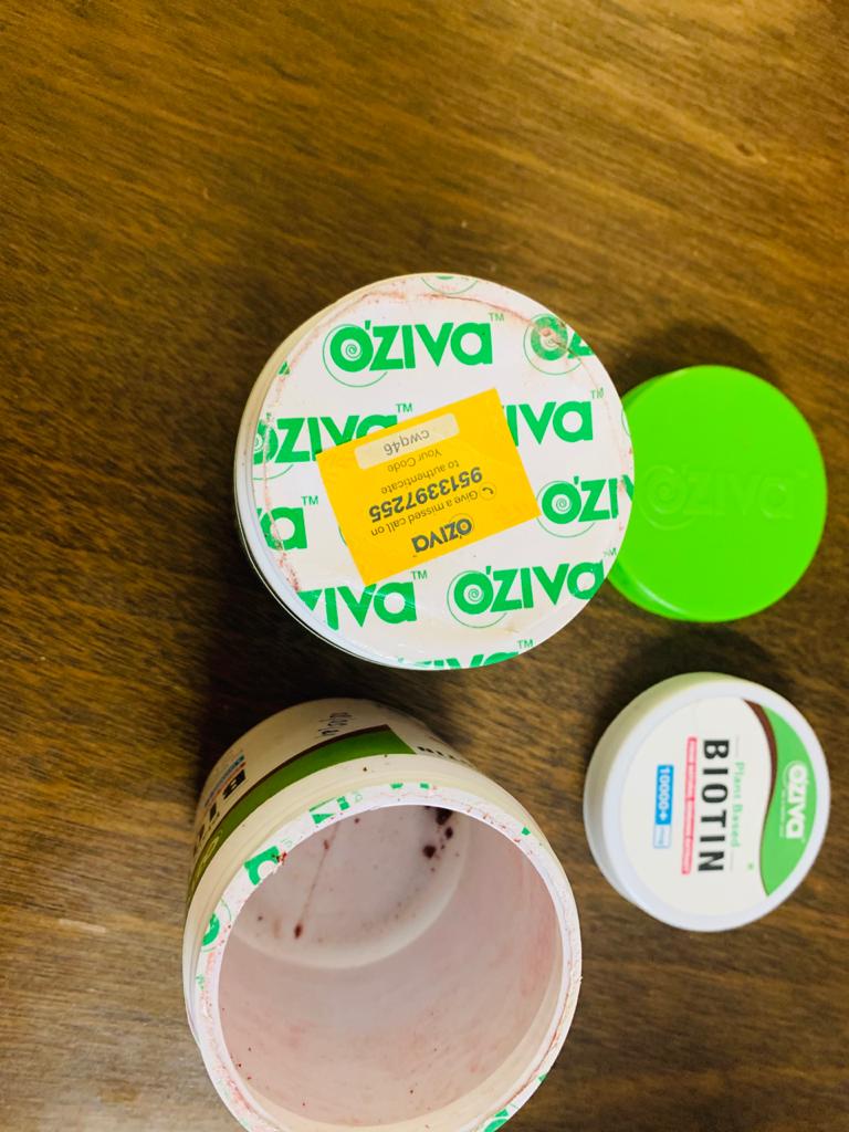 boseab's tweet photo. @amazonIN @ozivanutrition - Amazon sold FAKE Oziva Biotin Powder on May 2nd &amp; expected me to identify it within the return period Upon highlighting the same @amazonIN  customer care says we will take it up with the seller to under as why are they selling fake products.@guddideb https://t.co/O98NKwX9Eb