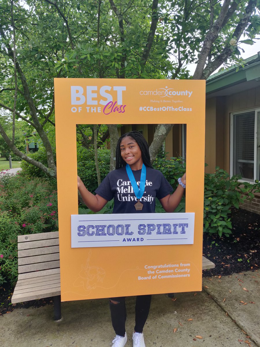RutgersCLC's tweet photo. We want to congratulate Maya Goodwin on her accomplishment she was selected as “Best of Class of 2021" by Camden County Camden County #ccbestoftheclass @GloriaBSantiago we are so proud of all our students. https://t.co/TolDw1Vln7