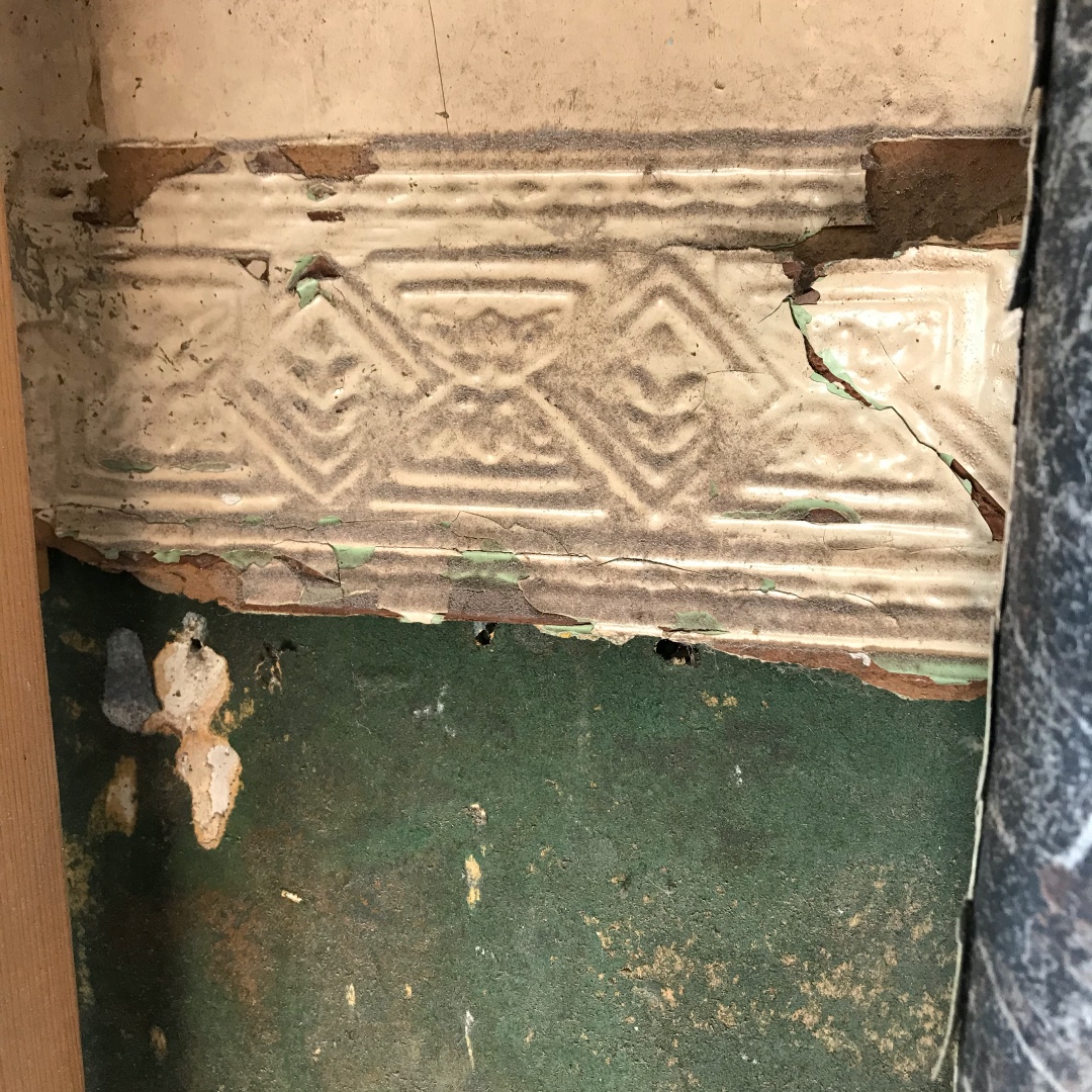TheEnglishCont1's tweet photo. The English Contractor team is in the midst of the demo phase for a brand new kitchen. As much as we love a shiny, new kitchen, we always love the hidden treasures that we uncover as well.
#theenglishcontractor #kitchenrenovation #kitchenremodel #cincinnati #bespokeremodel https://t.co/guBoR6Kp0c