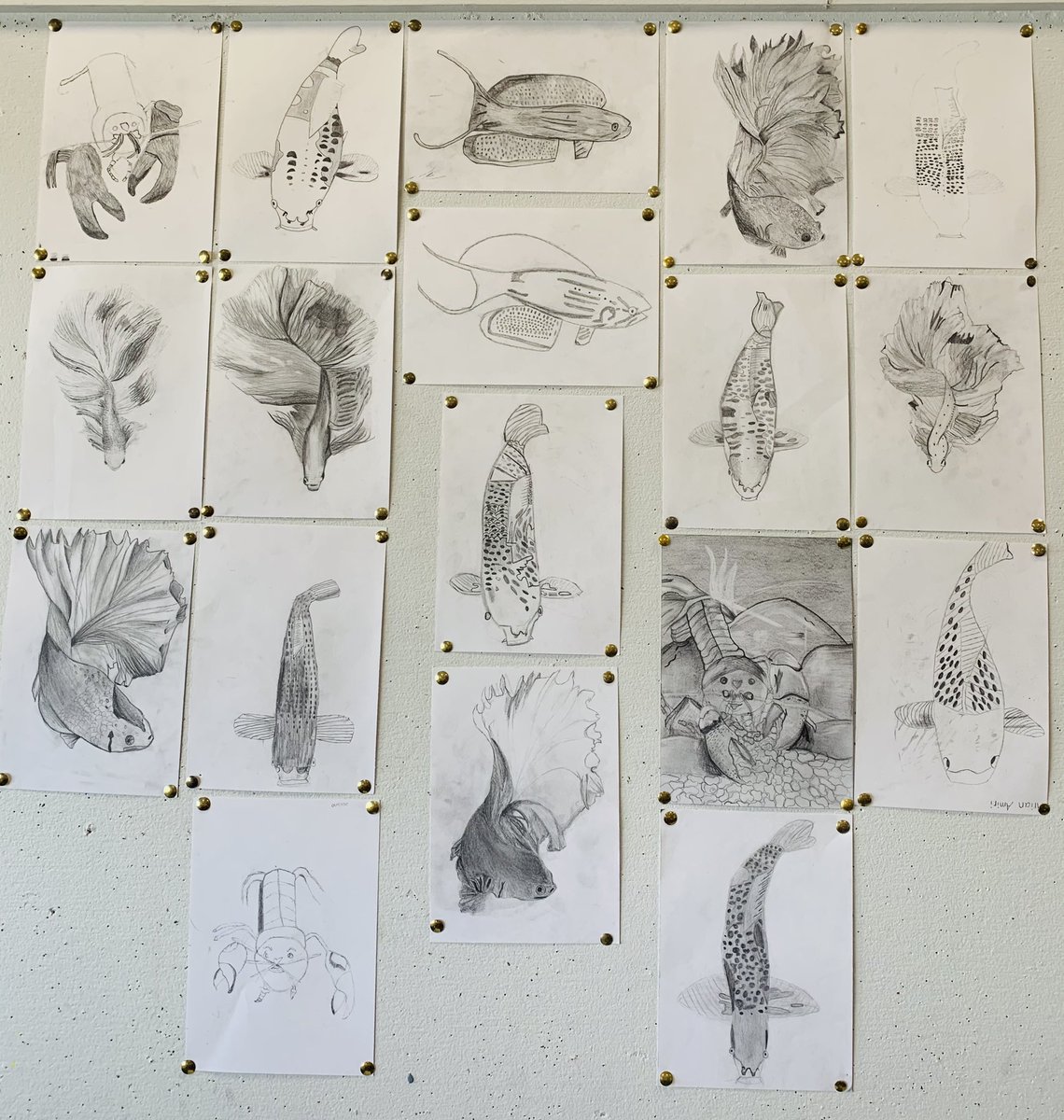 S1 were exploring an underwater theme to create a pattern for a gift bag! So impressed by attention to detail, colour choices and skill 👏🏻🎨 @Holyrood_Art <a href="/HolyroodSec/">Holyrood Secondary</a>