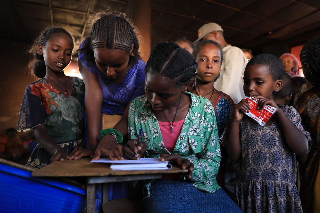 UNICEFEthiopia's tweet photo. Thanks @UKinEthiopia, 100,316 children have been reached through the provision of education services and over 50,934 children have received essential learning materials such as stationeries, school and recreational supplies. #Tigray #Ethiopia https://t.co/Lo7JfwIuer