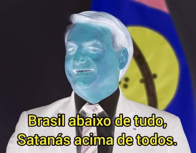 mtlvrg's tweet photo. Pq essa foto tá negativa???? O plano de governo dele eh esse msm https://t.co/rg0rxZylDW